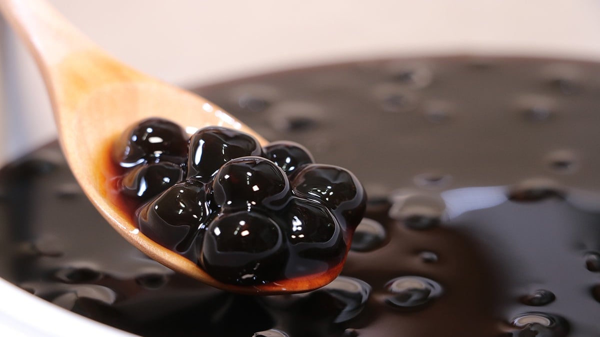 Bankacılığı bıraktı, çay satarak servet kazanıyor