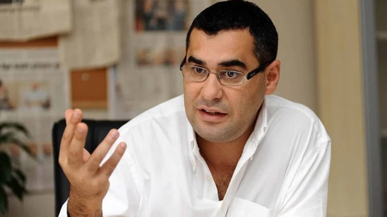 Tutuklu gazeteci Enver Aysever’in üç yıla kadar hapsi istendi