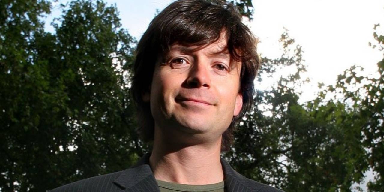 Moda devinin kurucusu 17. kattan düştü