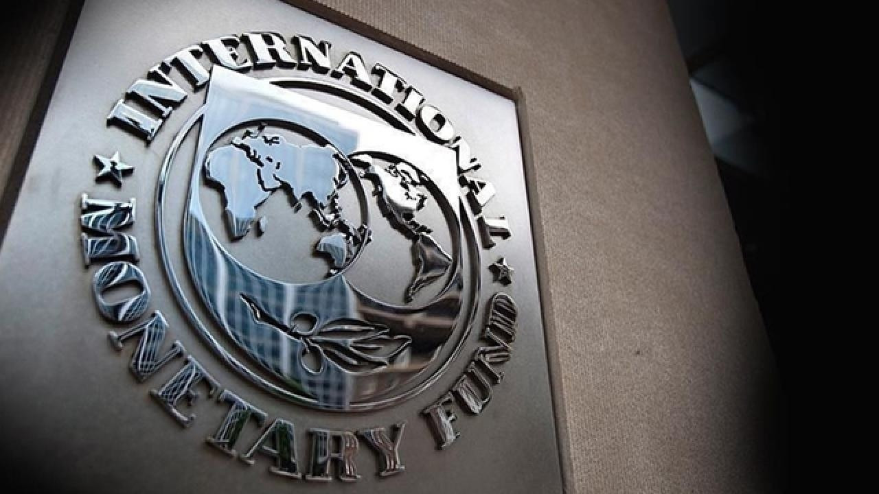 IMF gözünü memur maaşına dikti: Gelecek enflasyon kadar zam yapılsın