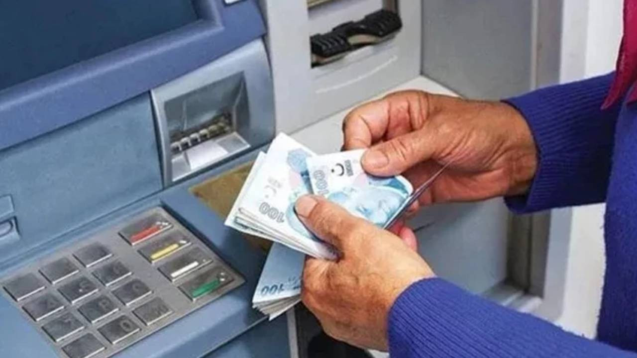 Bir maaş, 10 bin, 5 bin derken hayaller suya düştü: Bayram ikramiyesine zam yok