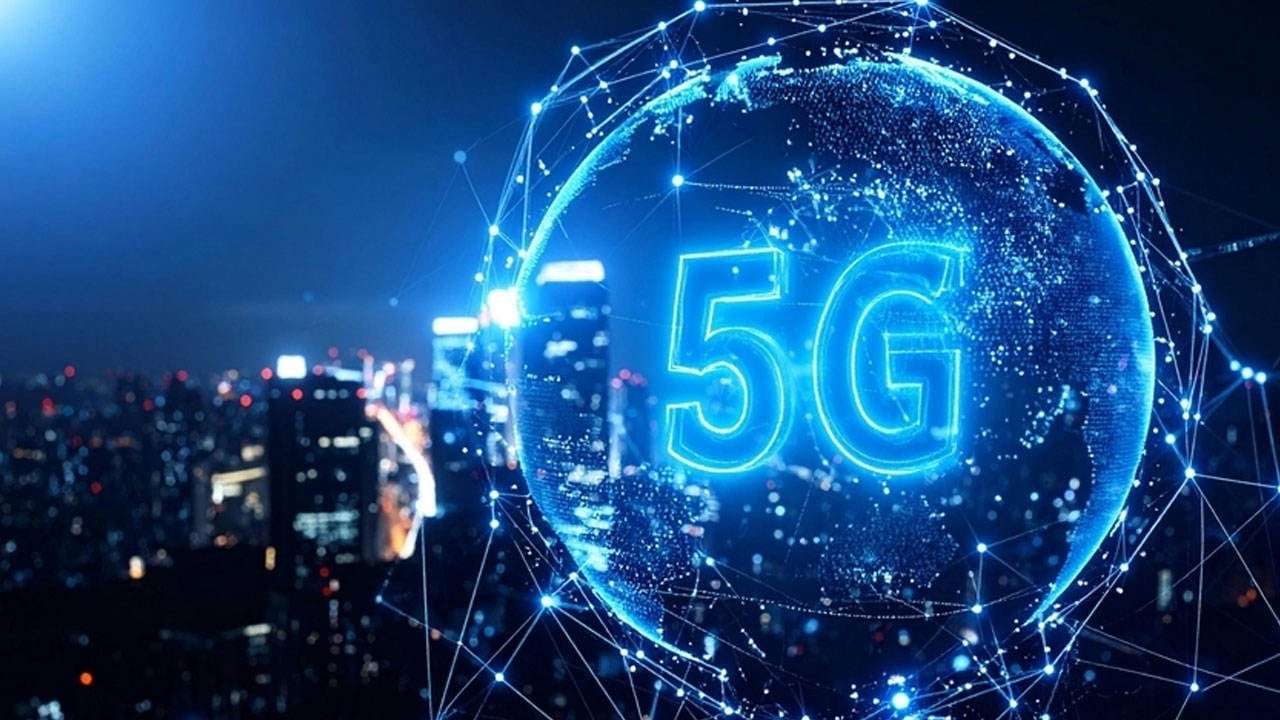 Uraloğlu 5G için tarih verdi: Takvim netleşti