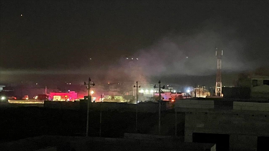 Beklenen oldu: Irak’ın Suriye sınırında Haşdi Şabi karargahı vuruldu,onlarca ölü ve yaralı var