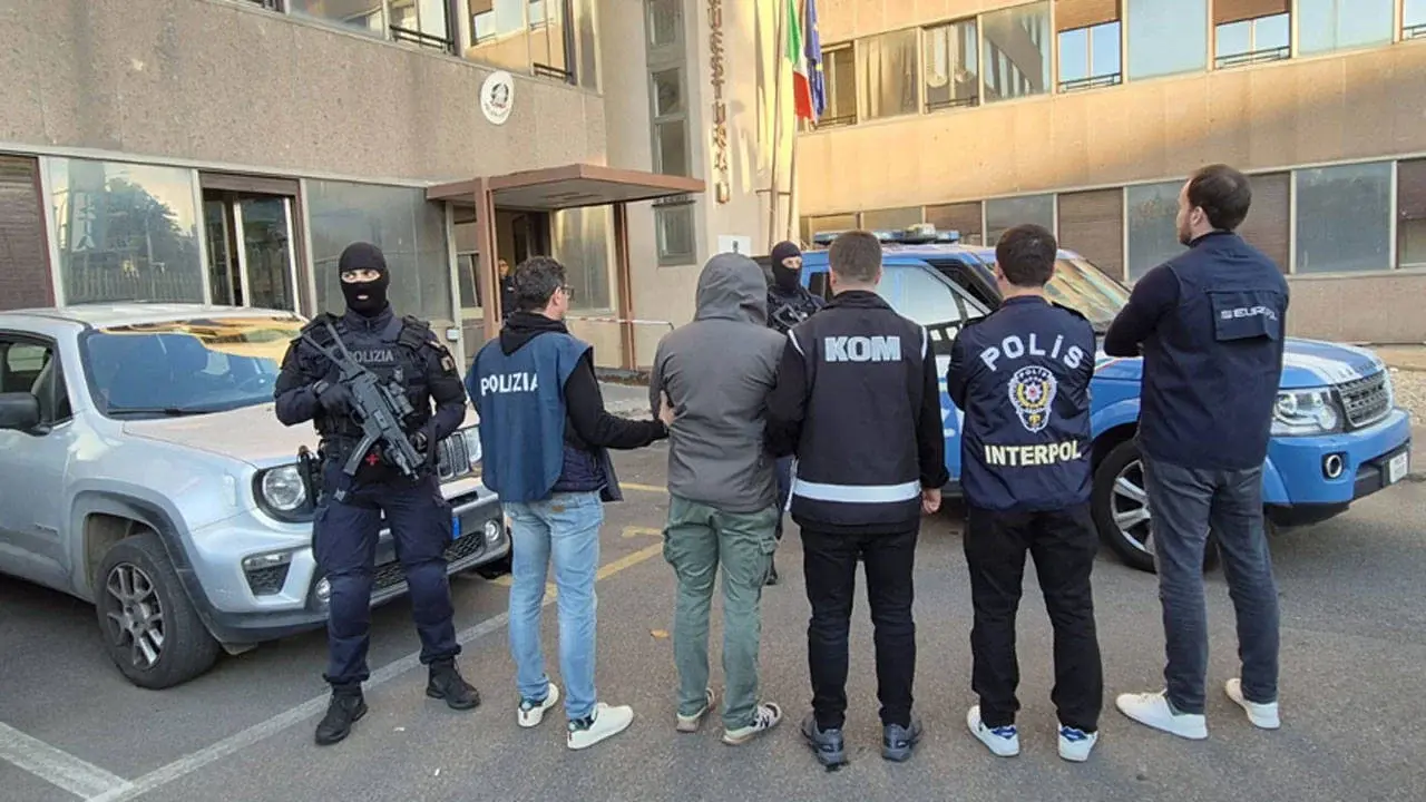 Barış Boyun davası: Tahliye edilen 11 sanık hakkında yakalama kararı