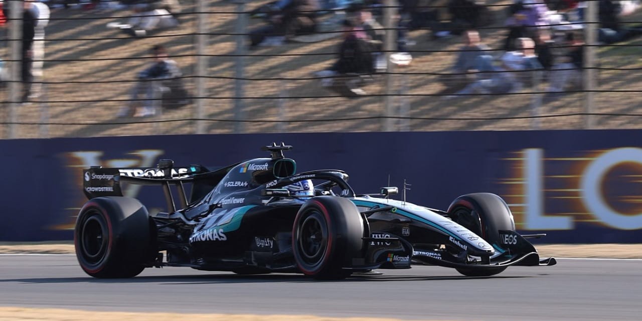 Formula 1’de tarihi zafer: Antonelli Çin’de rahat kazandı