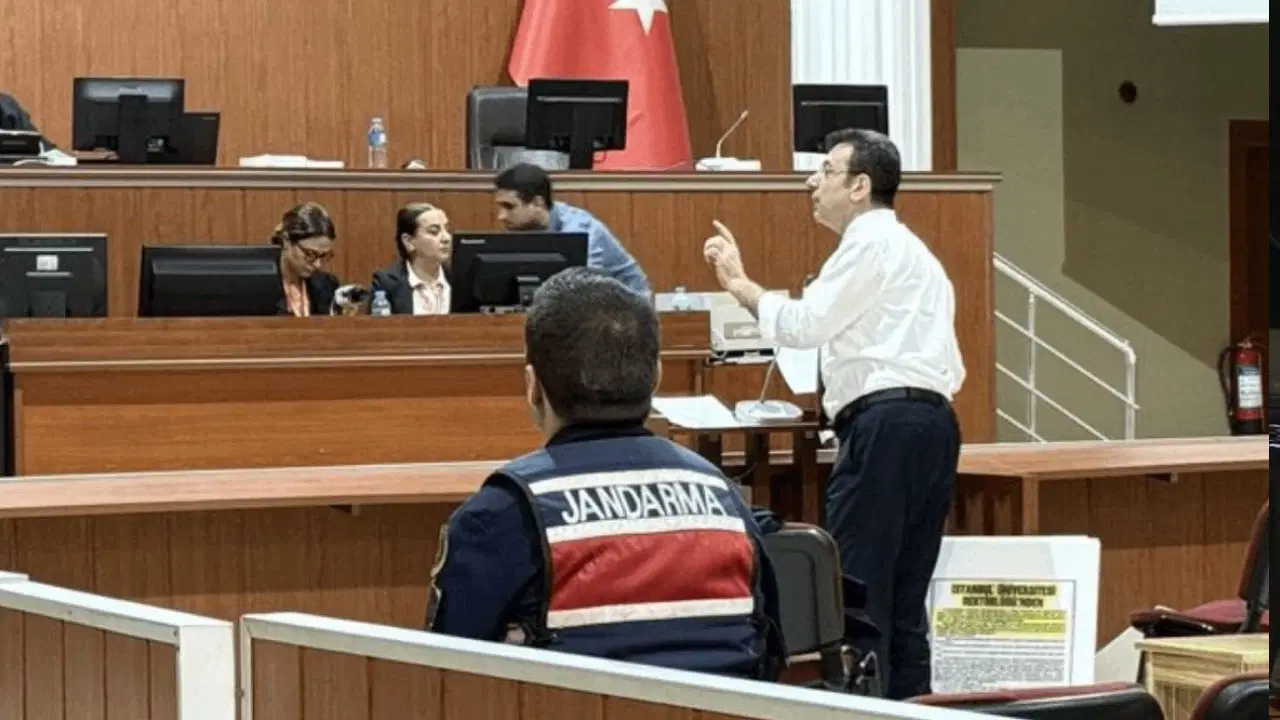 İmamoğlu ‘Bütün tutuklu arkadaşları serbest bırakın, ben buradayım’ dedi, mahkeme 18 kişiyi tahliye etti