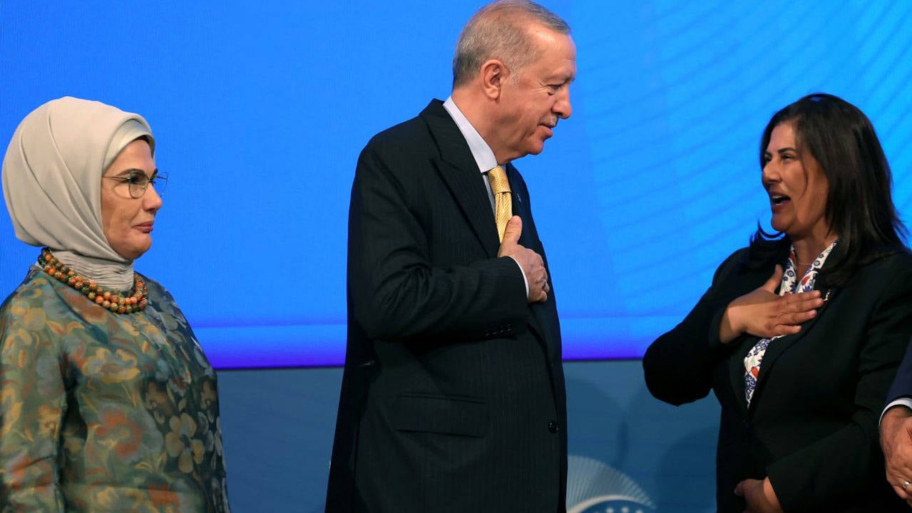 CHP’den AK Parti’ye geçmişti: Özlem Çerçioğlu’nun şirketine VIP statü