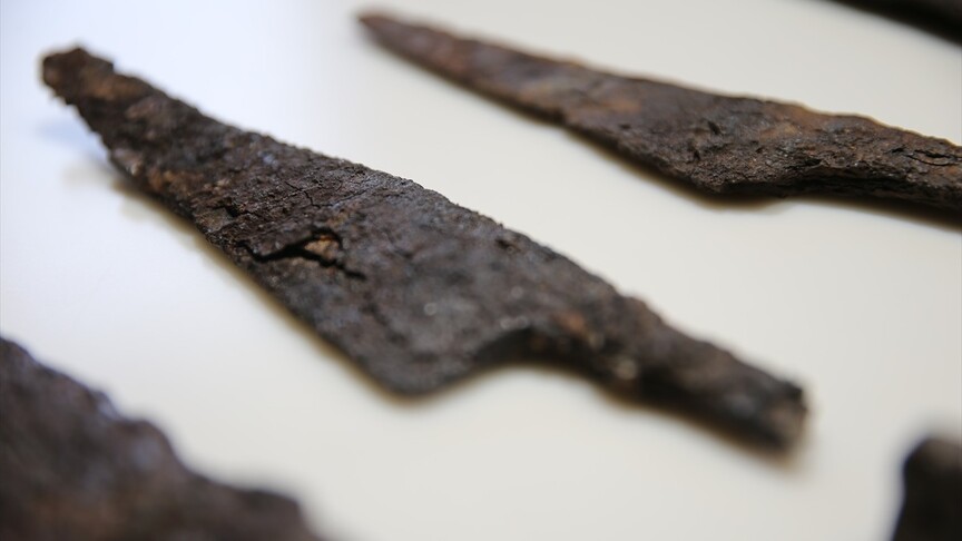 Hadrianopolis Antik Kenti kazısı: 1500 yıllık bıçaklar gün yüzüne çıkarıldı