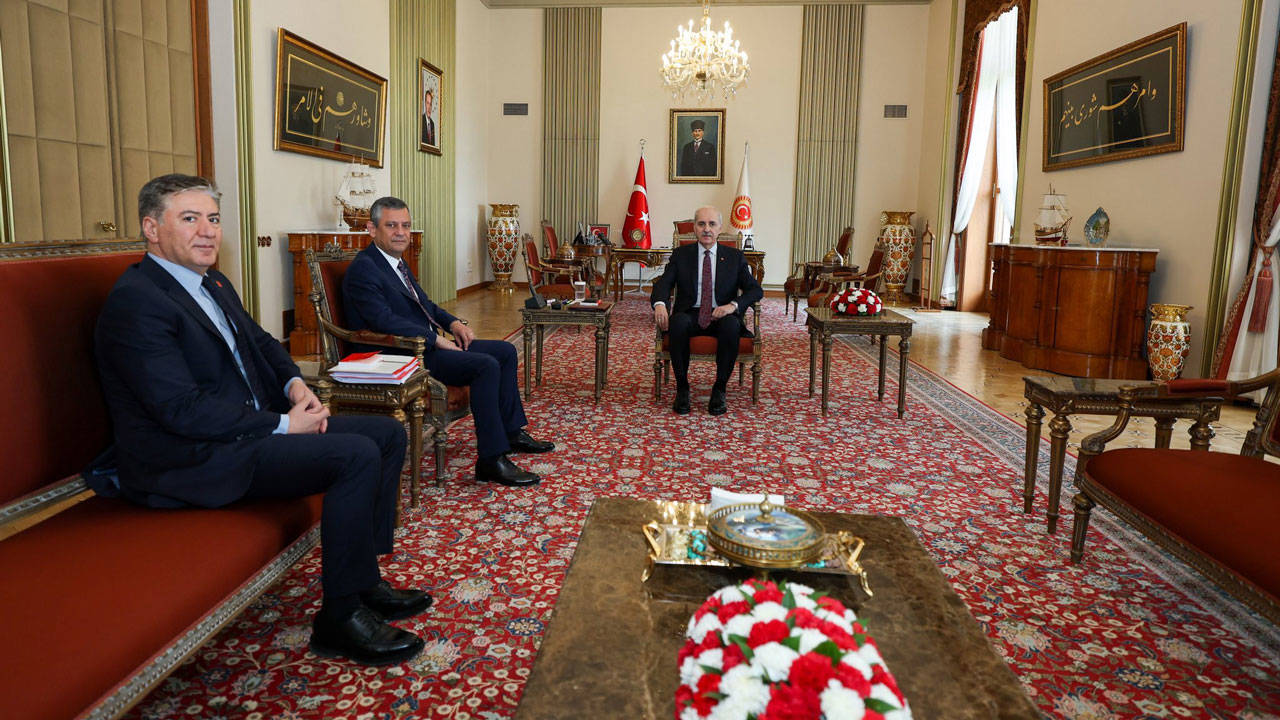 Özgür Özel, Numan Kurtuluş’a da gitti: Türkiye’nin en geniş coğrafyasında ara seçim yapalım