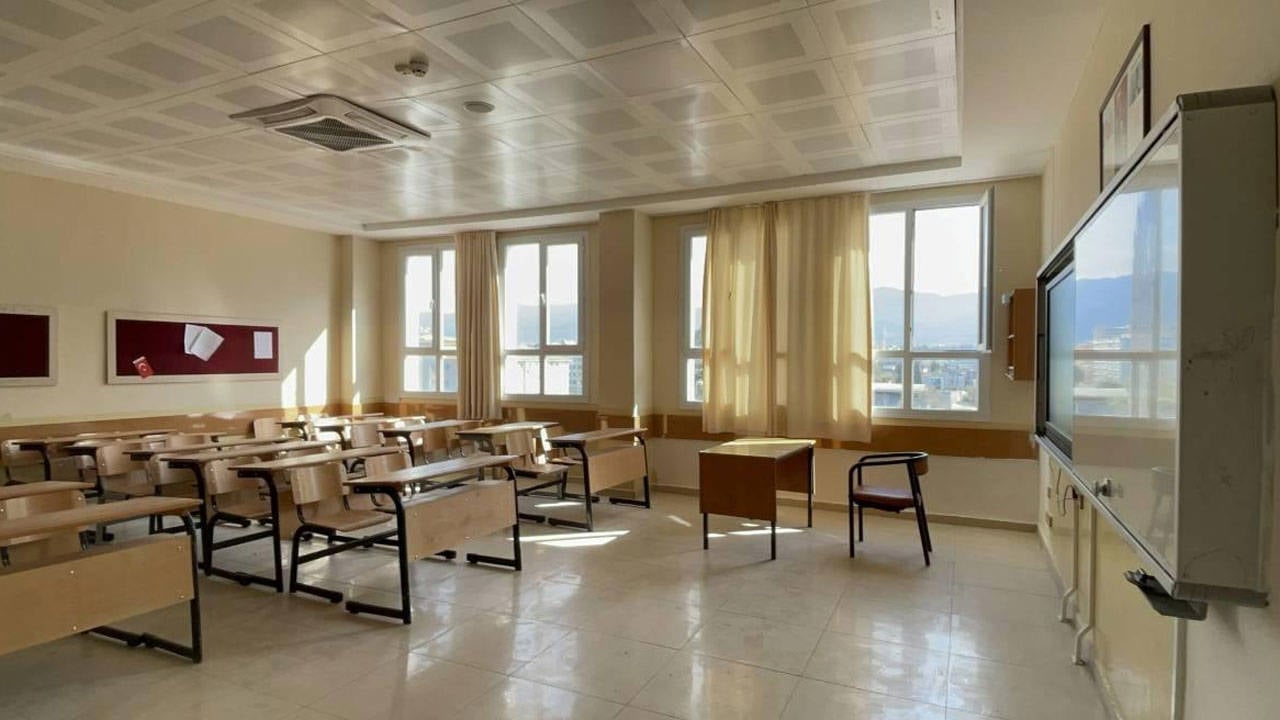 Okulda silah alarmı: Öğrenci üç gün tabancayla gelmiş