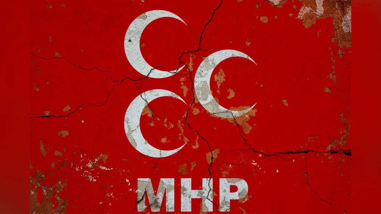 MHP’de iki il teşkilatı daha feshedildi
