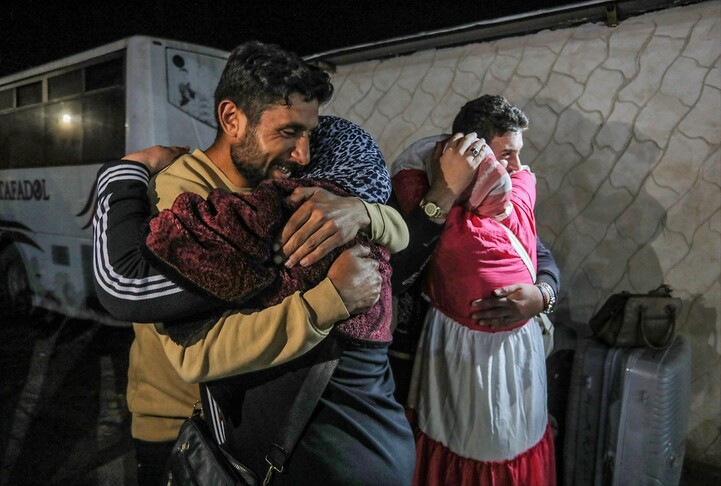 Tedavi için Mısır’a giden 131 Filistinli Gazze’ye döndü