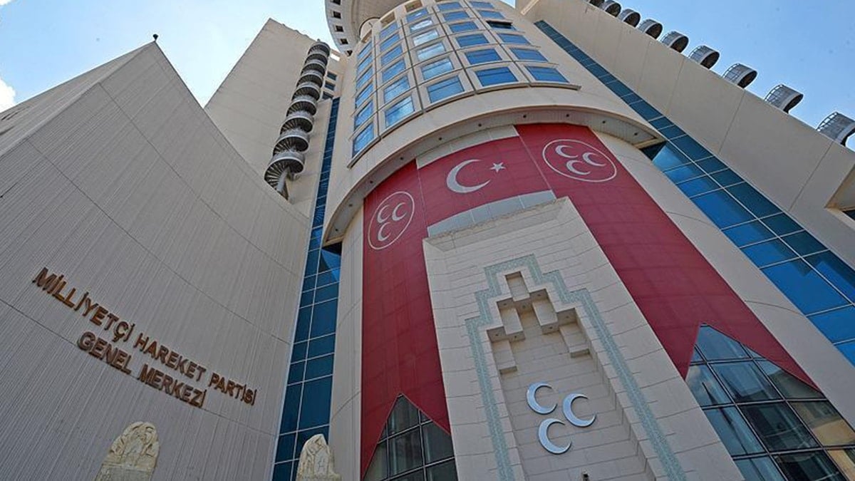 MHP Dalaman ilçe başkanı da istifa etti