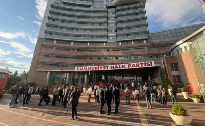 CHP’de ipler yarın kopabilir