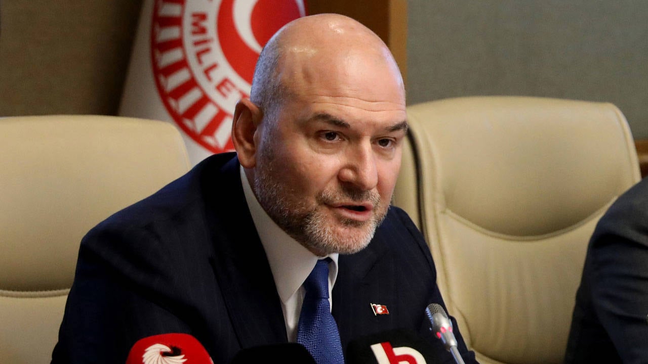 Süleyman Soylu yine siyaseti bırakıyor