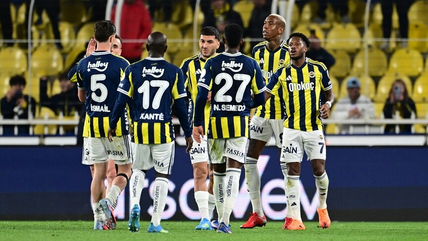 Fenerbahçe, zor maçı kolay kazandı, rahatladı