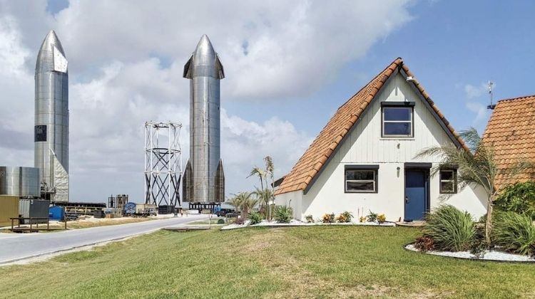 Musk’a SpaceX tepkisi: ‘Evimizi başımıza yıktın’