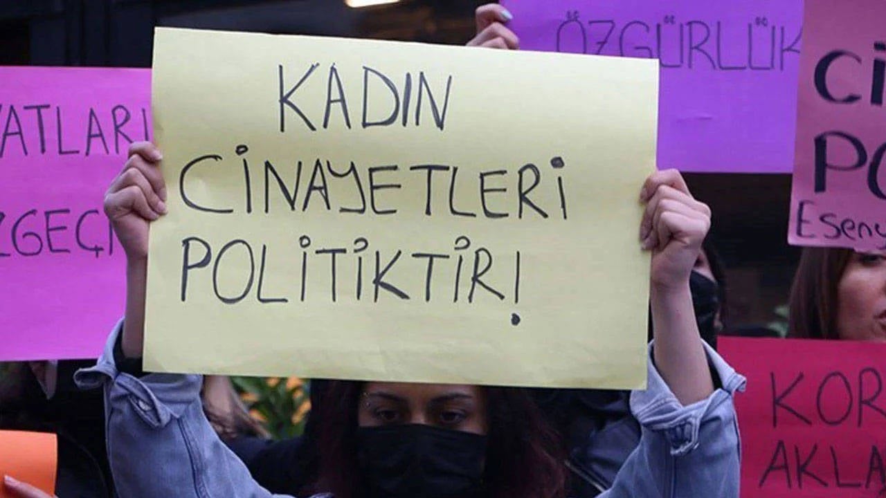 Kadın cinayetleri: Üç kadından ikisi evinde katledildi
