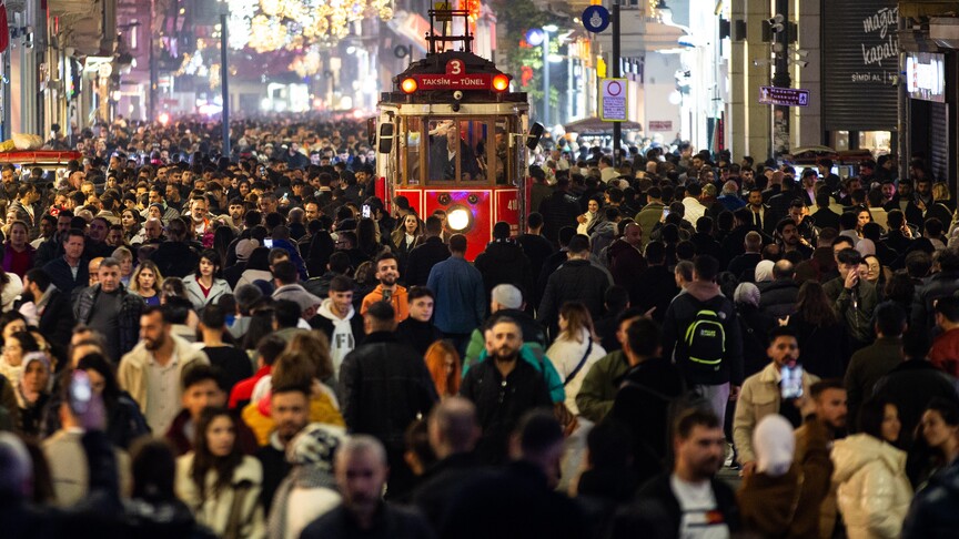 Bu soyadlarıyla korkun Türkiye’de: Yılmaz, Kaya, Demir, Çelik…