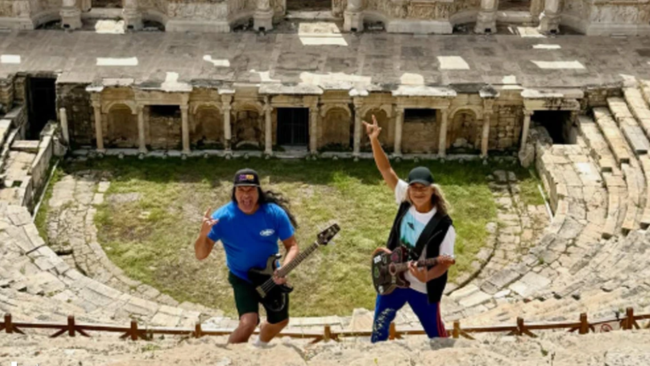 Metallica Türkiye’de: Konsere değil gezmeye geldiler