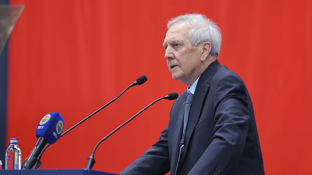 Aziz Yıldırım ‘adaylıktan çekiliyor’ söylentisini yanıtladı