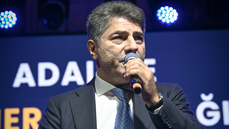 Hakan Safi: ‘Rakiplerin dizlerini titretecek kadroyu kuracağız’