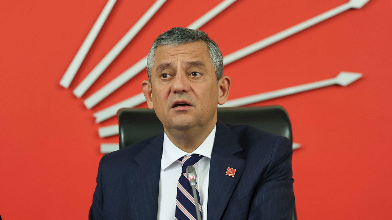 Özgür Özel The Economist’e yazdı: İktidarın amacı muhalefeti kontrol altına almak