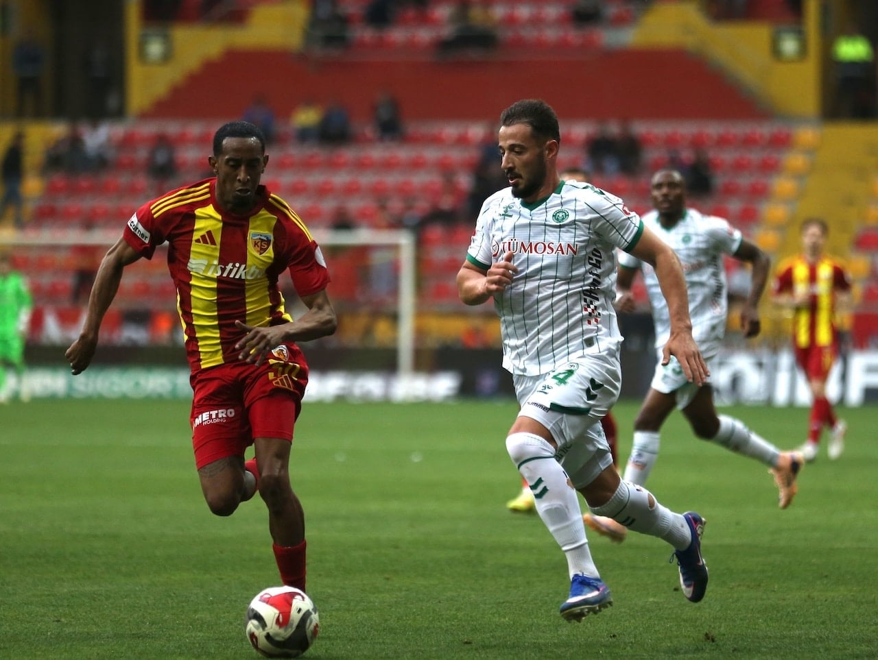 Kayserispor ısrarlı: FIFA ve UEFA’ya ‘ligi tescil etmeyin’ başvurusu