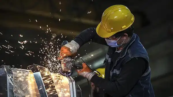 TÜİK ilk çeyrek verilerini açıkladı: Fabrika çalışan sayısı yüzde 3,2 düştü