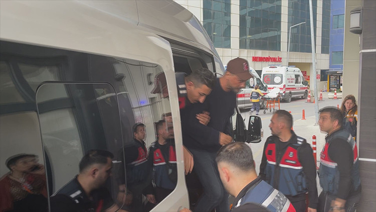 Sosyetenin estetikçisi ‘torbacı’ ekipmanından tutuklandı