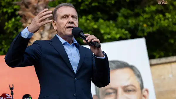 Vahap Seçer’den net mesaj: ‘Partinin seçilmiş Genel Başkanı Özgür Özel’dir’