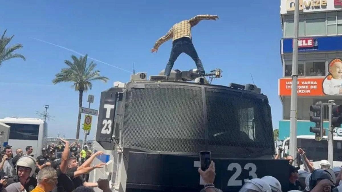 İzmir’de TOMA’nın üstüne çıktı diye tutuklanan adam İmam Hatip’in müdür yardımcısıymış