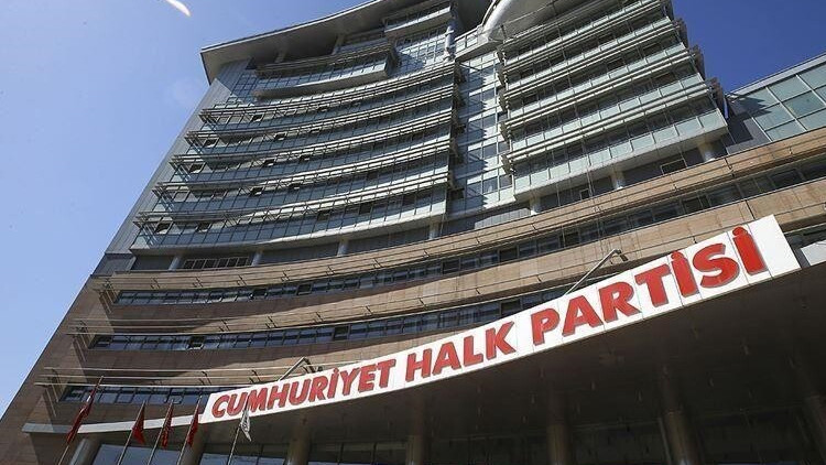 Özgür Özel MYK’sını Meclis’te topladı