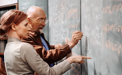 Kip Thorne diye bir adam: Hiç de alışık olduğunuz fizikçilerden değil!