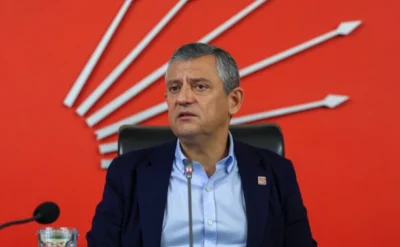 Özgür Özel kılıcını çekti, çok sert oynuyor: Kemal Kılıçdaroğlu CHP’de yalnız kaldı