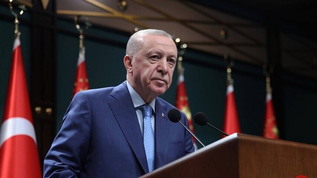 Erdoğan’dan ‘mutlak butlan’ açıklaması: ‘Biz güvenli takip mesafesinden izlemekle yetiniyoruz’