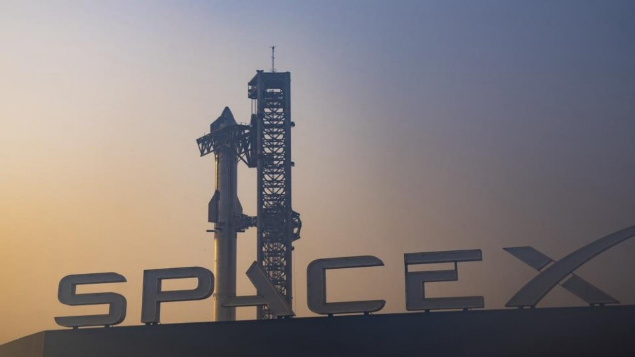 Tarihin en büyük halka arzı: SpaceX hisse başına 135 dolardan halka arz edilecek