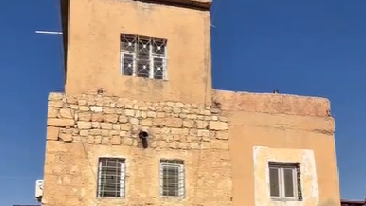 Evin altından Bizans zindanı çıktı: Sarnıç olarak da kullanılmış