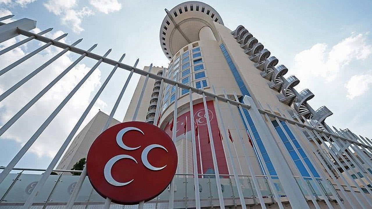 MHP’de üç il başkanlığı daha feshedildi