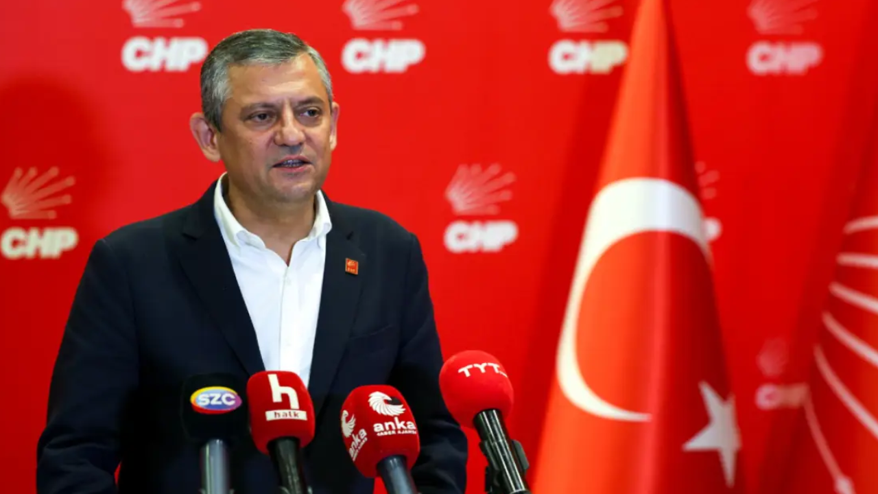 Özel’in Manisa ekibine operasyon: İki gözaltı