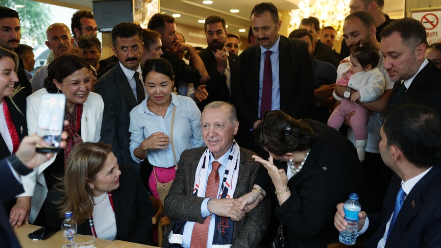 Cumhurbaşkanı Erdoğan Edirne’de kafeye gitti