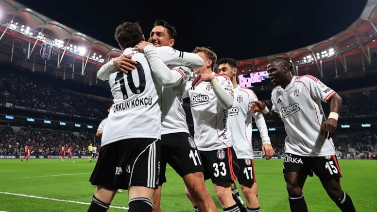 Cengiz Ünder Fenerbahçe’ye geri döndü