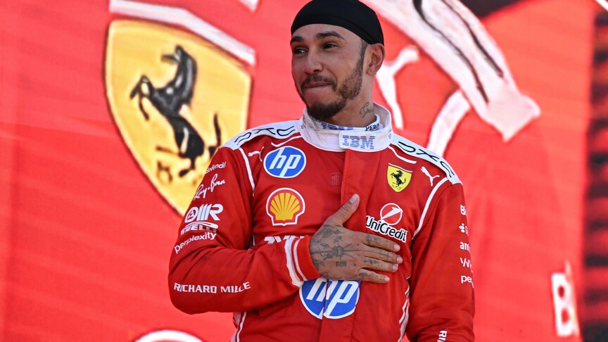 Hamilton yıllar sonra yarış kazandı