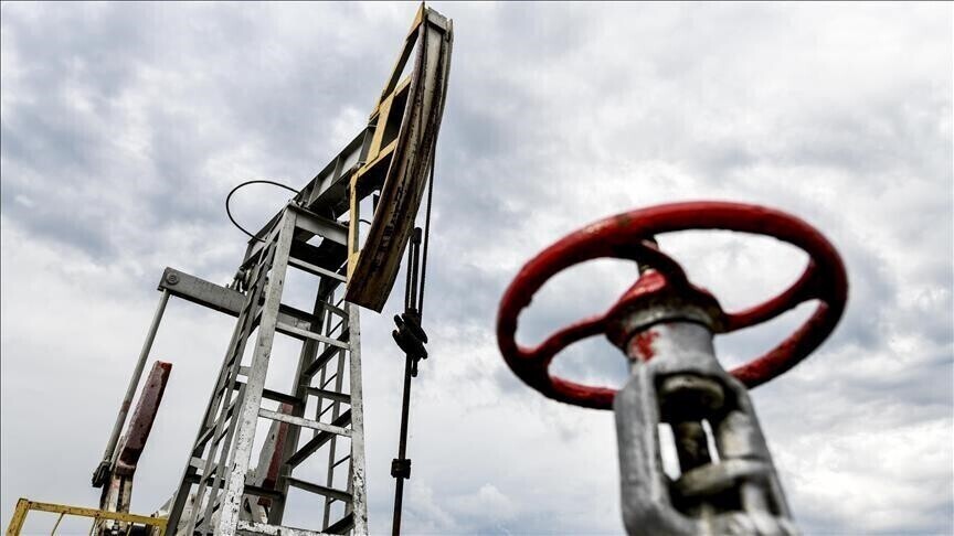 Petrol 80 doların altına indi