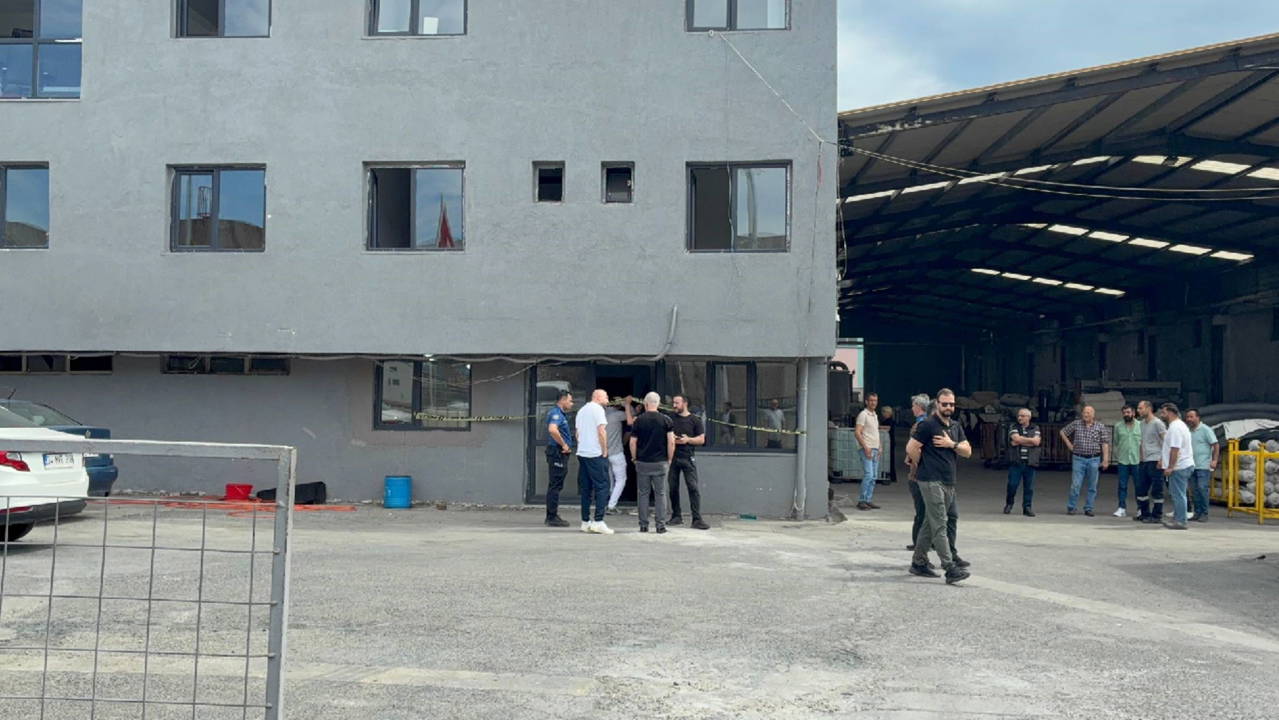 Fabrikada kanlı hesaplaşma: Ölü ve yaralı var