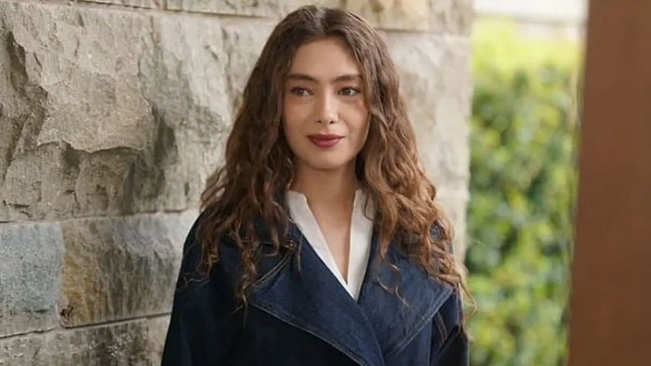 Annelik molası bitti: Neslihan Atagül üç yıl sonra setlere dönüyor