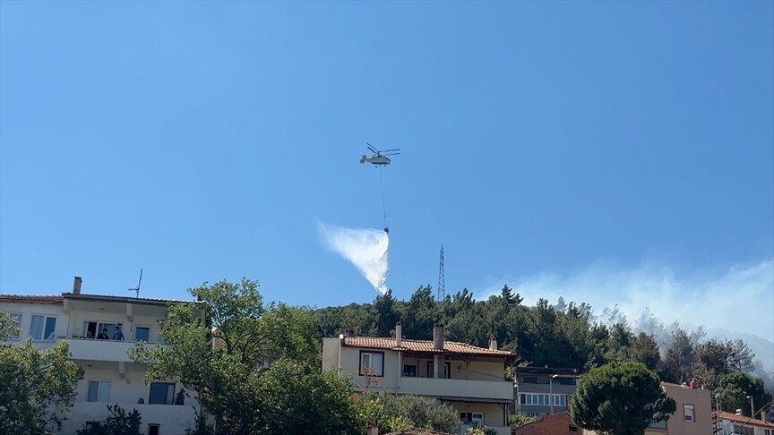 Balıkesir'de orman yangını! Havadan ve karadan müdahale