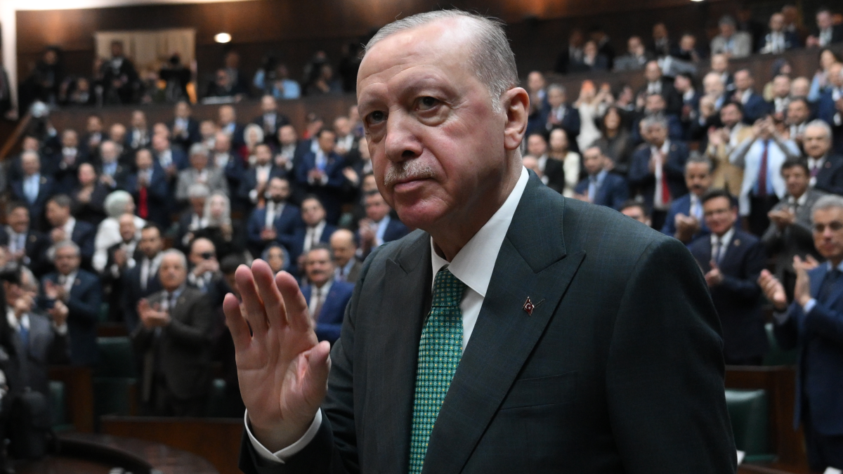‘Fahiş piliç’ operasyonu iddiası: Erdoğan adalet bakanını ciddi biçimde uyardı