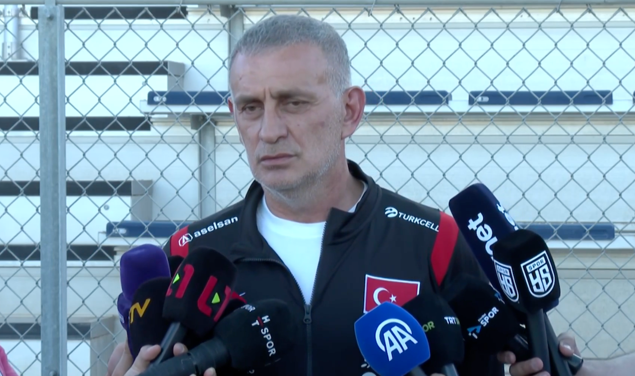 Hacıosmanoğlu iki gün sonra ortaya çıktı, Montella’yla devam dedi, Fatih Terim’e laf yetiştirdi