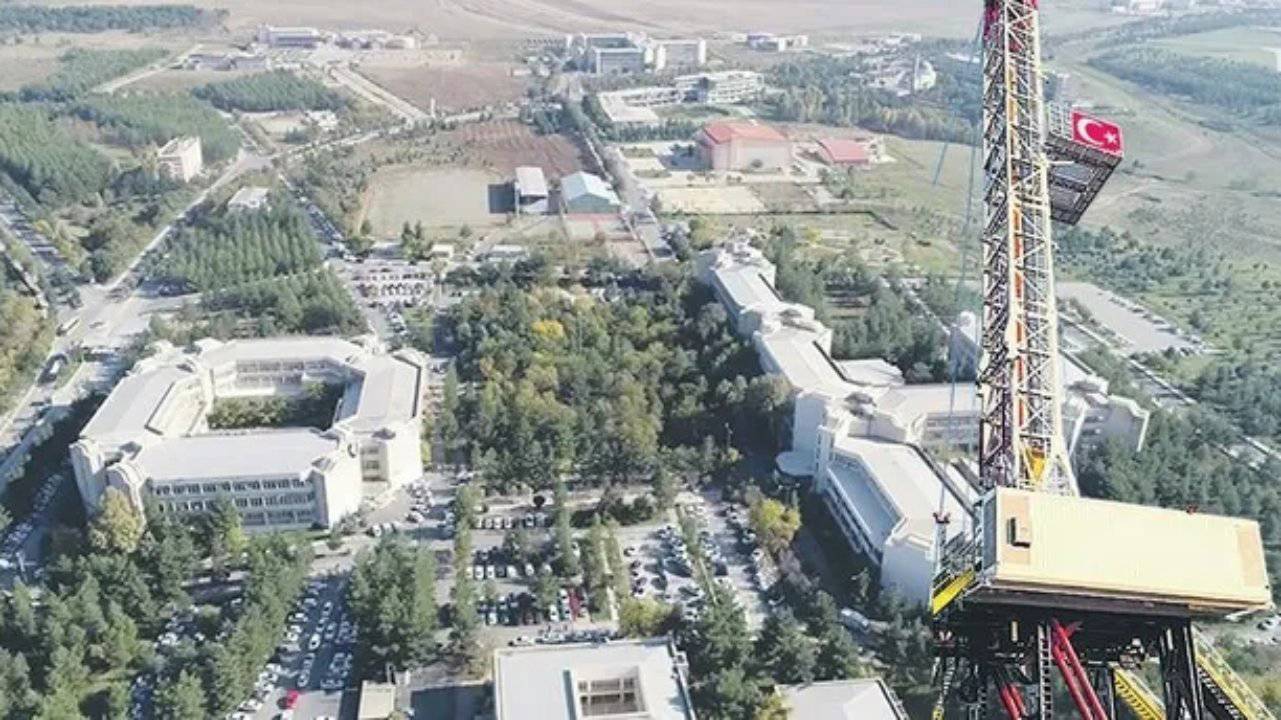 Bakan doğruladı: Üniversite kampüsünde petrol aranacak